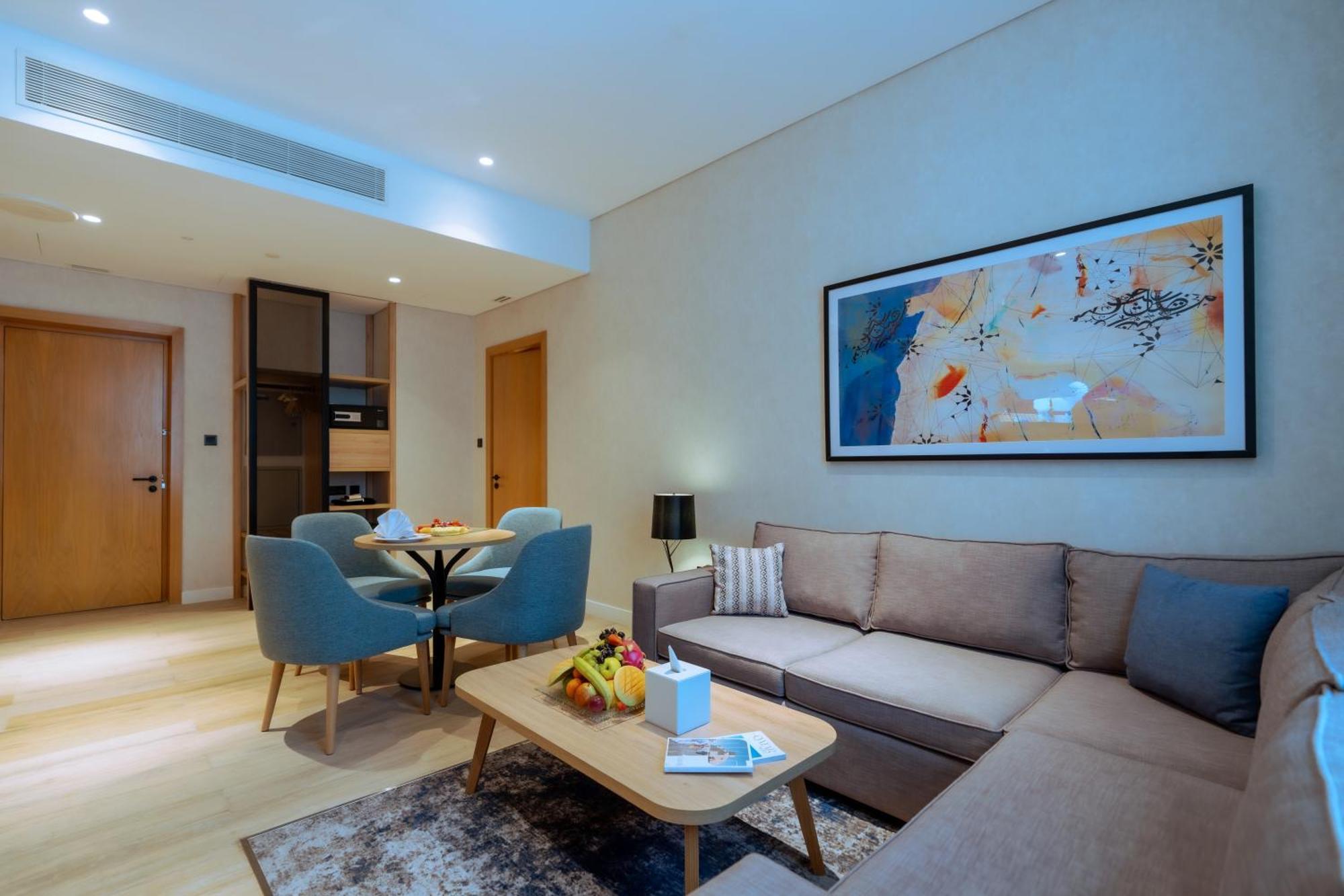 West Walk Retaj Hotel Al Rayyan Exterior foto